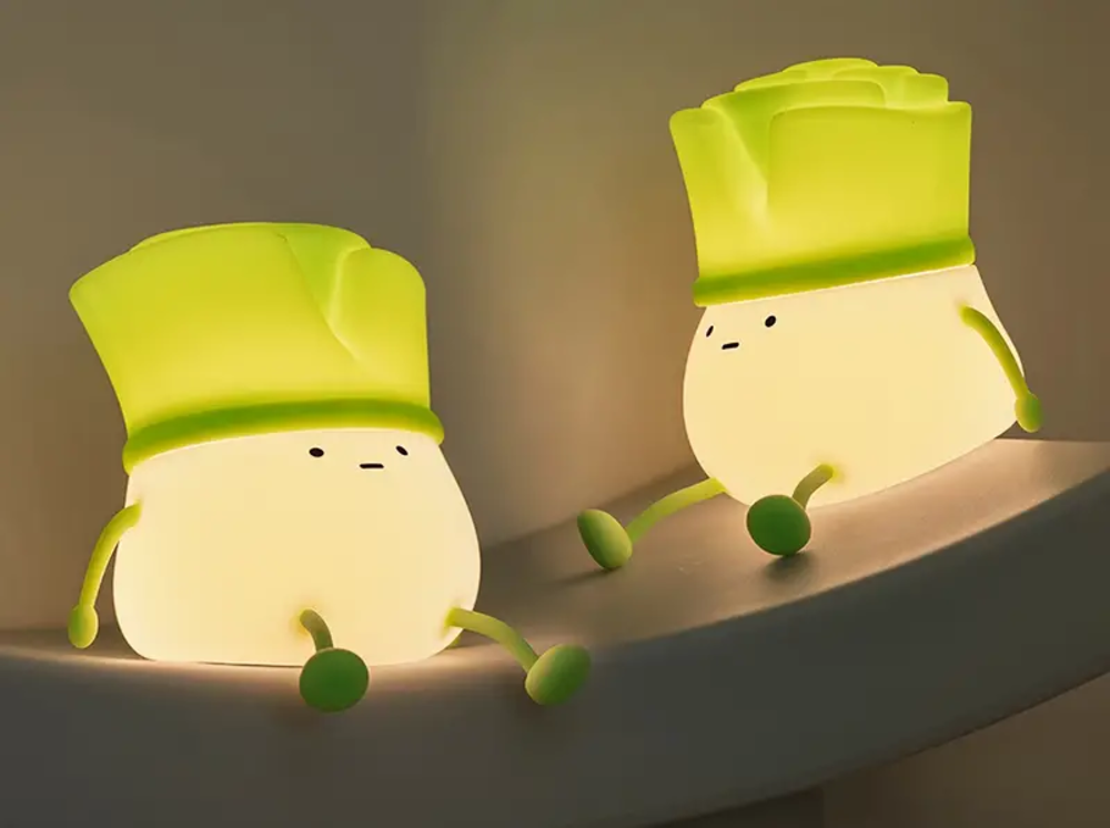 Glowy Night™  Cute Leek Lamp